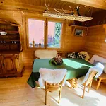 Holiday home Zirbitz Huette Mit Sauna Und Kamin