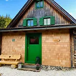 Zirbitz Huette Mit Sauna Und Kamin Holiday home *
