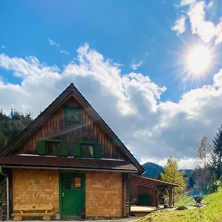 Zirbitz Huette Mit Sauna Und Kamin Vakantiehuis