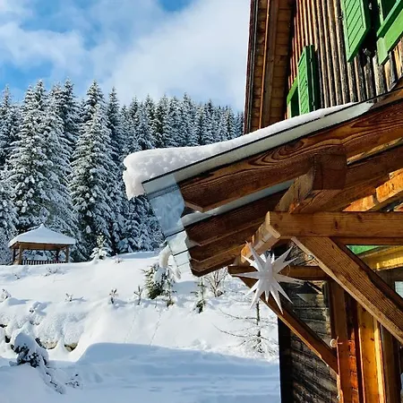 Zirbitz Huette Am Waldrand - Sauna, Kamin, Feuerstelle, Ausblick Holiday home