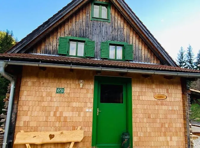 Zirbitz Huette Mit Sauna Und Kamin 度假居